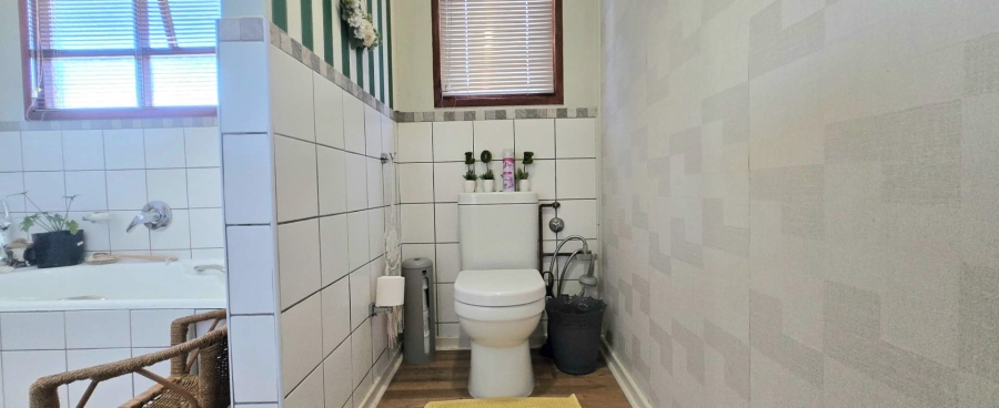 2 Bedroom Property for Sale in Kleinbaai Western Cape